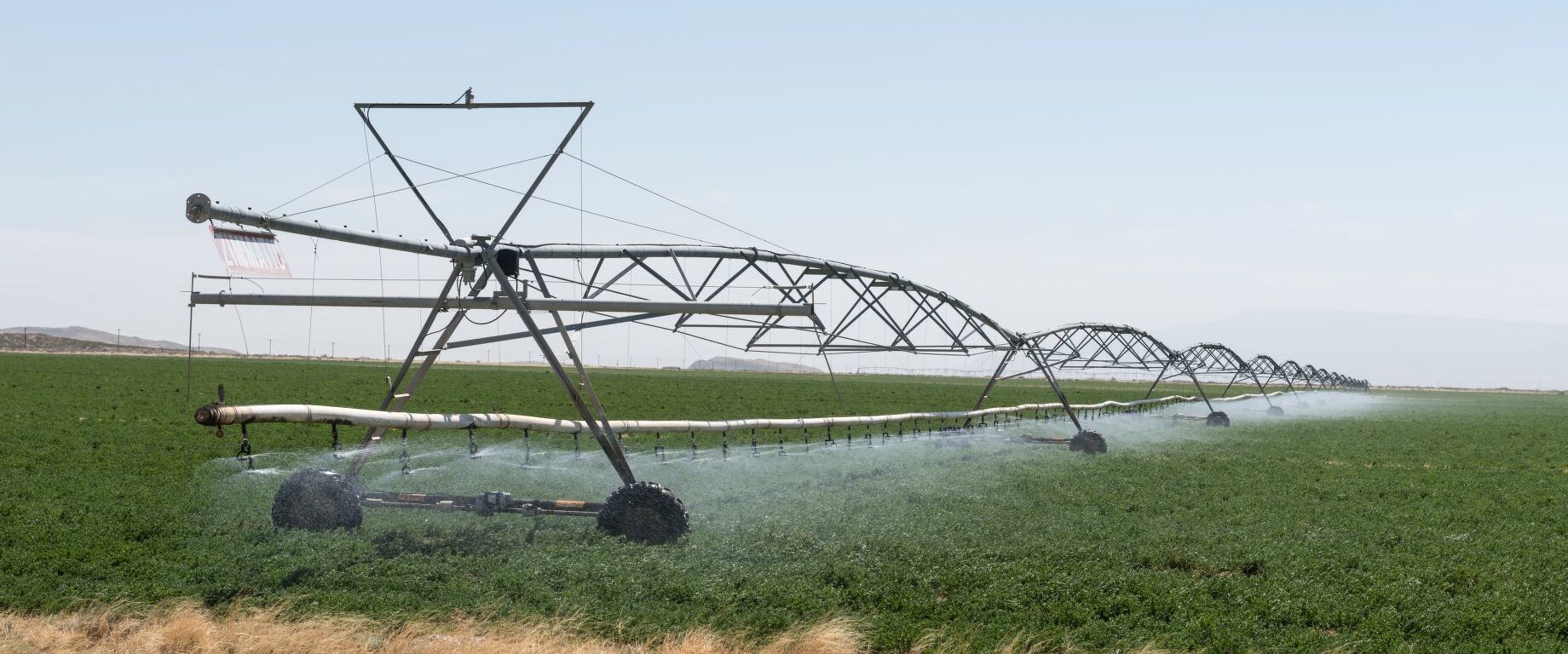 Great Plains Water Crisis: Aquifer's Depletion Threatens Farmland